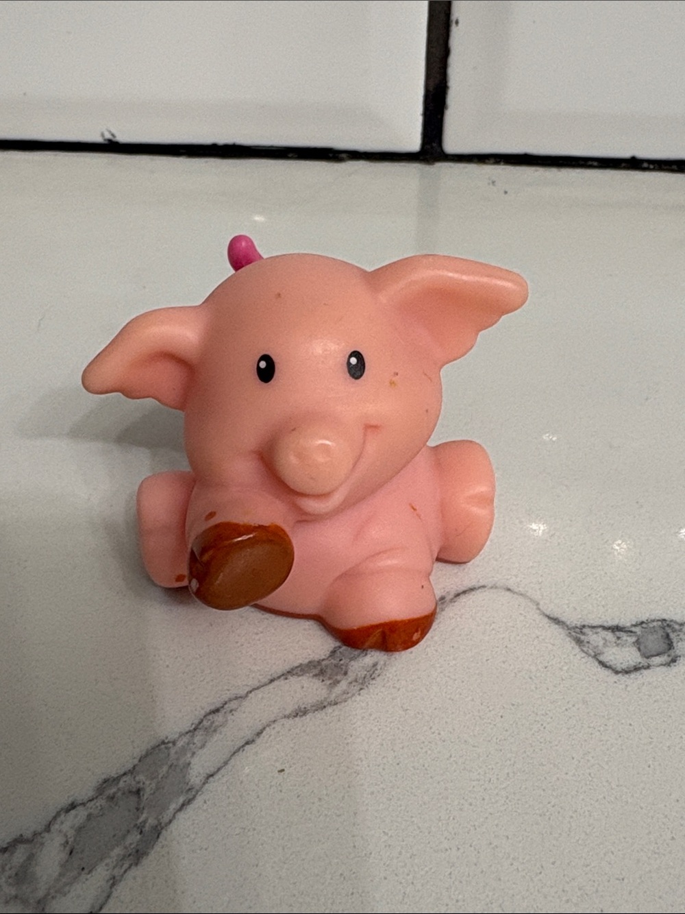Little People Curly Tail Pig 2005